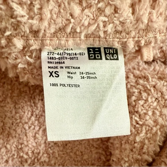 UNIQLO - 3D Knit Soft Fluffy Pants | Lounge Pants | Size XS | Color: Soft Pink - Picture 7 of 8